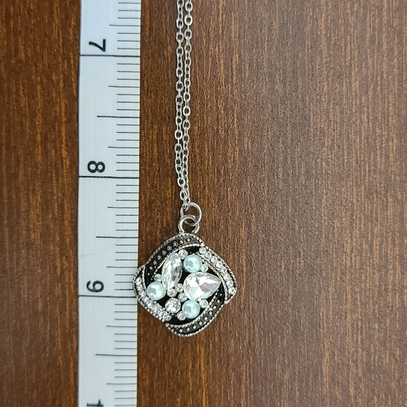 Paparazzi Necklace: Speaking Of Timeless Set - Picture 3 of 3